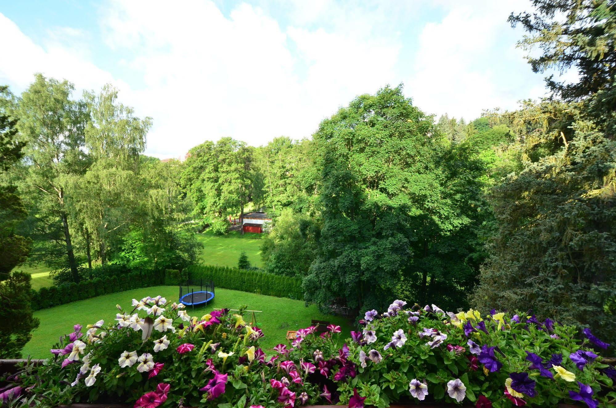 Sant Georg Garni Hotell Mariánské Lázně Exteriör bild
