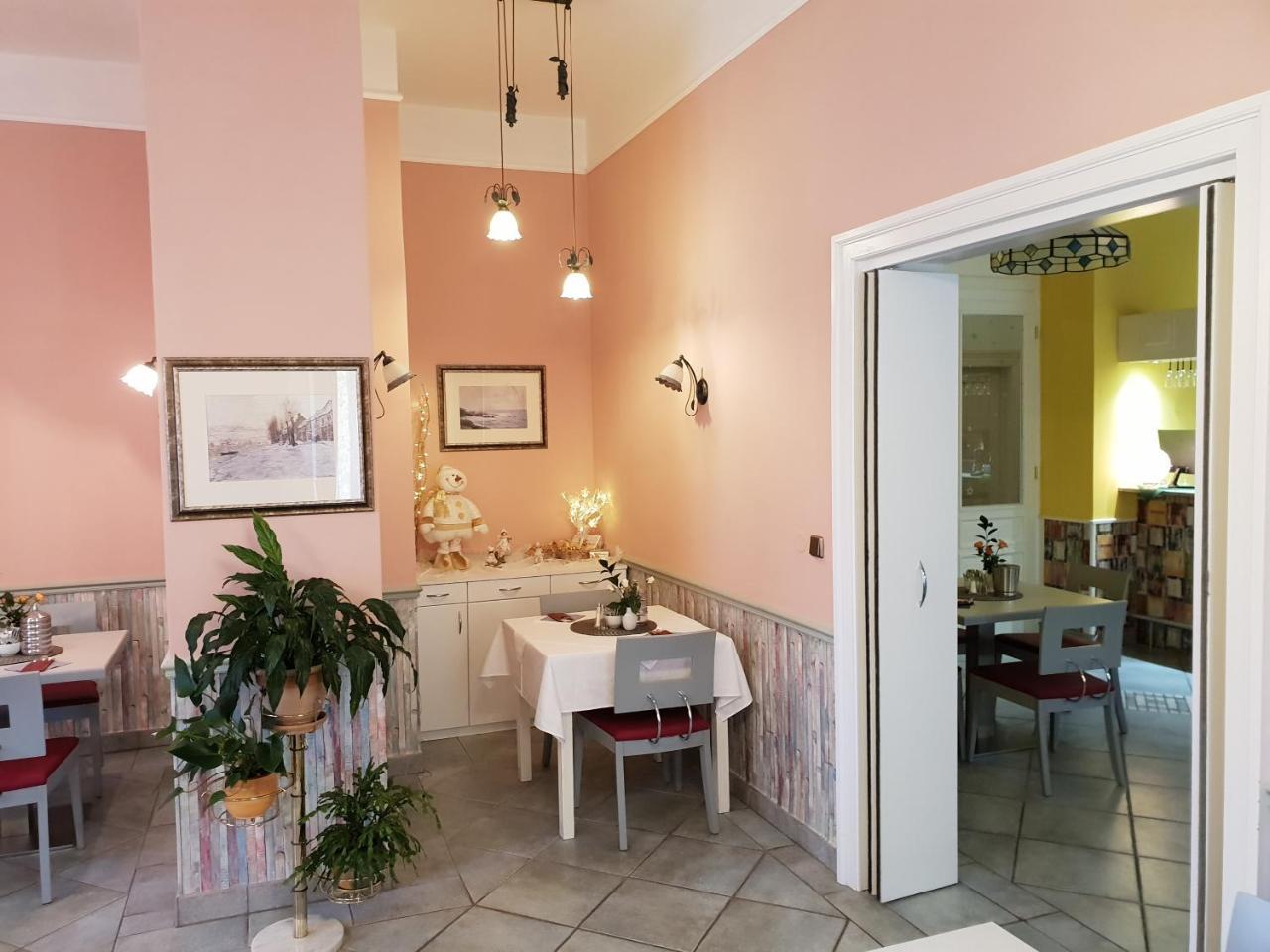 Sant Georg Garni Hotell Mariánské Lázně Exteriör bild