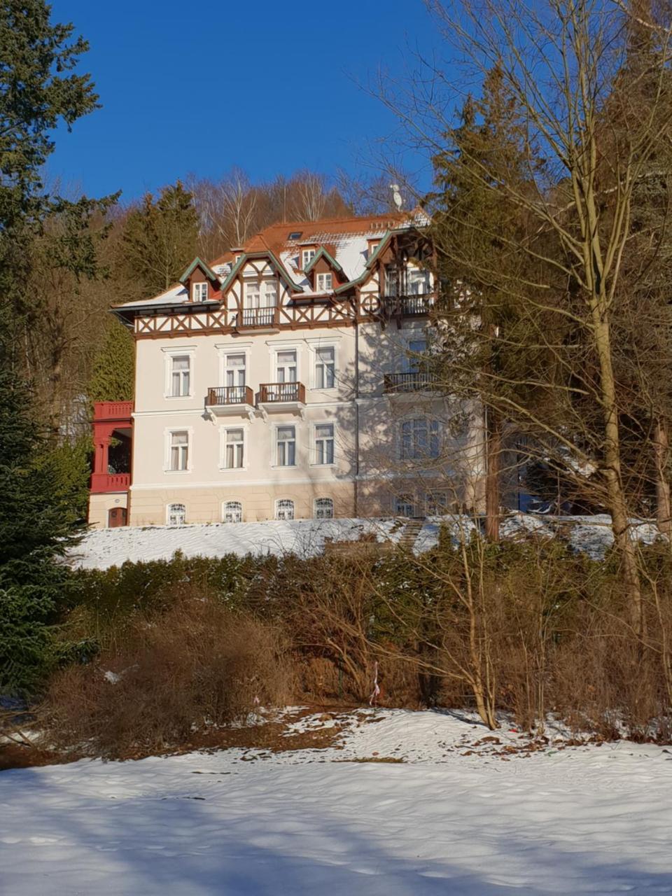 Sant Georg Garni Hotell Mariánské Lázně Exteriör bild
