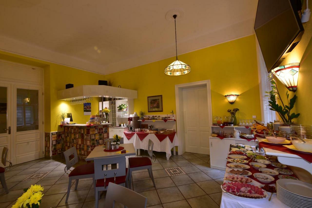Sant Georg Garni Hotell Mariánské Lázně Exteriör bild
